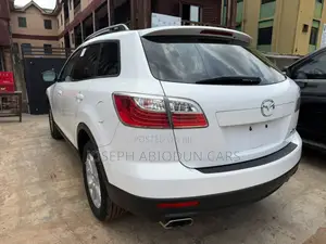Mazda CX-9 2011 Fari