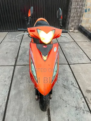 Honda Scooter 2025 Orange