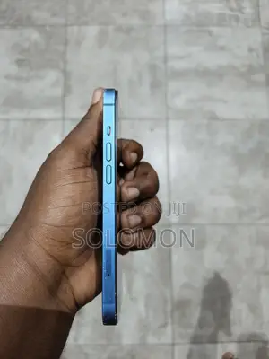 Apple iPhone 13 128GB Blue