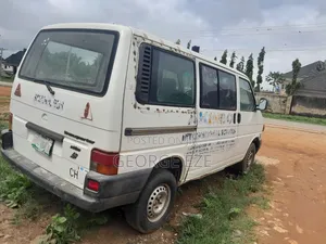 Volkswagen Transporter 2002 Fari