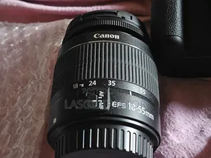Canon EOS 4000D DSLR Camera da 18-55mm Lens