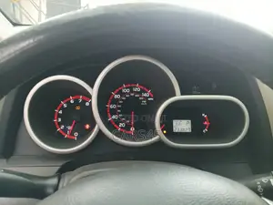 Pontiac Vibe 2009 Fari