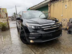 Honda Pilot Touring 4WD SUV 2016