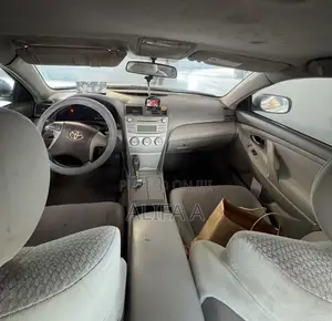 Toyota Camry 2011 Silver