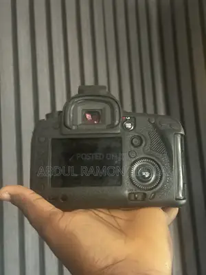Kyamaran Canon 5D Mark III DSLR tare da Lensa