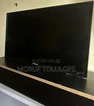 Hisense TV 32-inch