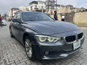 BMW 318i 2019 Grey
