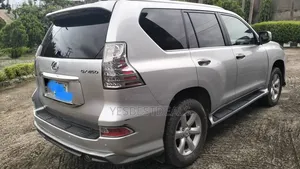 Lexus GX 460 Base 2020 Silver