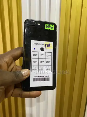 Apple iPhone 7 Plus 128GB Baki