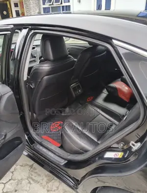 2015 Toyota Avalon XLE Touring Sedan - Baki