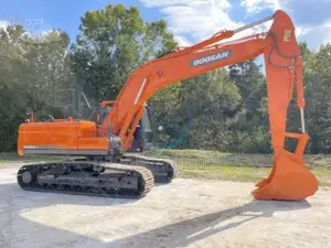 Doosan DX225LC Excavator - Samfurin 2022