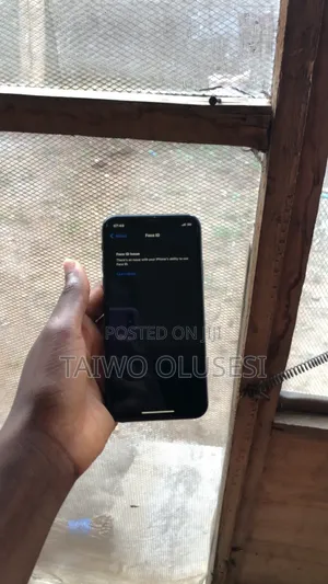 Apple iPhone X 64GB Baki (Amfani)