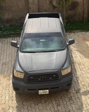 Toyota Tundra 2012 Baki