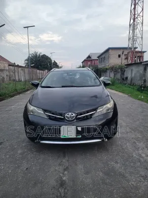 Toyota Auris 2013 Baki