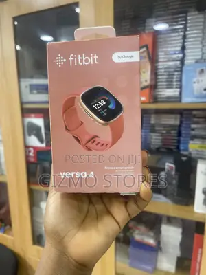 Fitbit Versa 4 Smartwatch na Lafiya