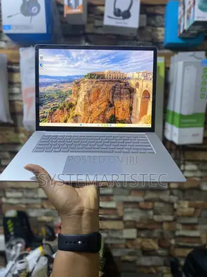 Microsoft Surface Laptop 3 15" i7 16GB RAM 512GB SSD