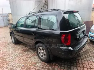 Honda Pilot 2005 Baki