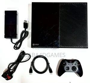 Complete Xbox One with FC 27 Installed and 1 Wired Pad