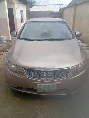 Kia Cerato 2010 Grey