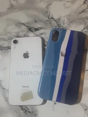 Apple iPhone XR 64GB Fari