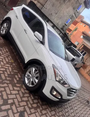 Hyundai Santa Fe Sport 2.0T 2013 Fari