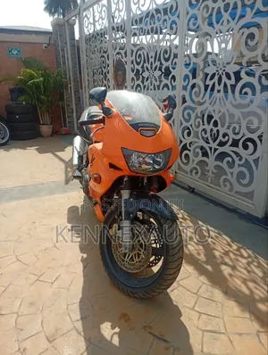 Honda 2015 Sport Bike - Orange