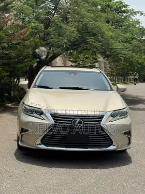 Lexus ES 350 2016 Zinariya
