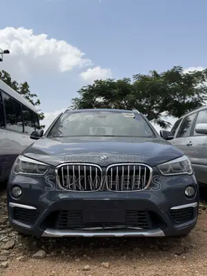 2017 BMW X1 xDrive28i AWD SUV Grey
