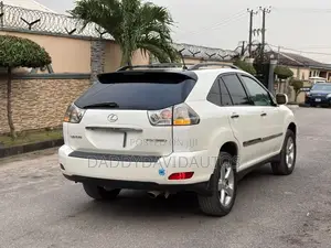 Lexus LX 470 2007 Fari SUV