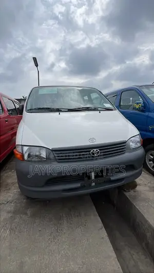 Toyota HiAce 1999 - Wadda Akawo Daga Ƙasashen Waje
