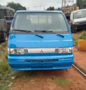 Mitsubishi Delica Truck - 2007