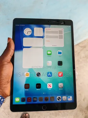 Apple iPad 10.2 (2020) 32GB Baki