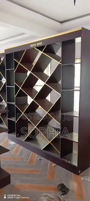 Manyan Shelves masu Amfani da yawa na HDF (Saitin 3)