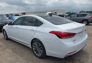 Hyundai Genesis 2017 Fari