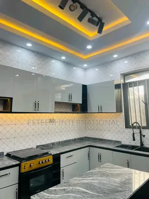 Luxury Kitchen Cabinets - Brand New
