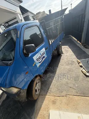Ford Pronto Mini Truck (4-Plug)