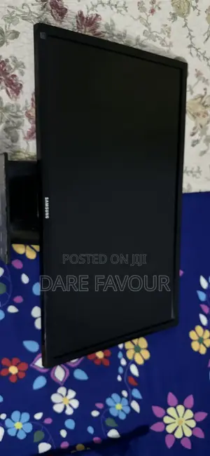 Samsung 28" 4K Monitor (An Yi Amfani Dashi)
