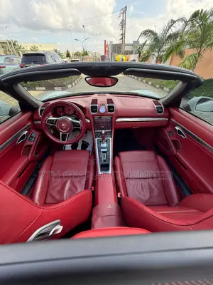Porsche Boxster 2014 Fari