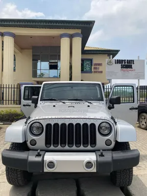 Jeep Wrangler Unlimited Sahara 2010
