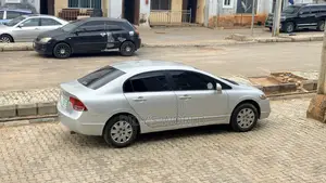 Honda Civic 2006 Silver