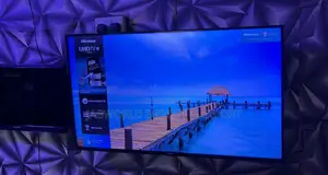 Hisense 43" Frameless 4K UHD Vidaa Smart TV Mai Bluetooth