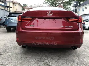 Lexus IS 2015 F Sport - Wadda Akawo