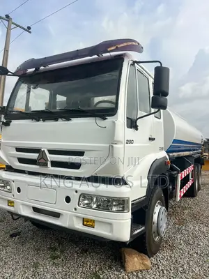 HOWO 290 Tankin Ruwa
