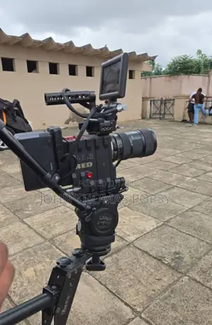 Johnbull Media: Sabis na Bidiyo da Hoto na Kwararru