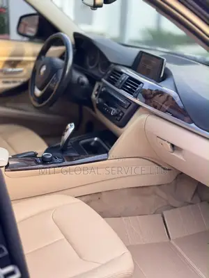 BMW 328i 2014 Blue