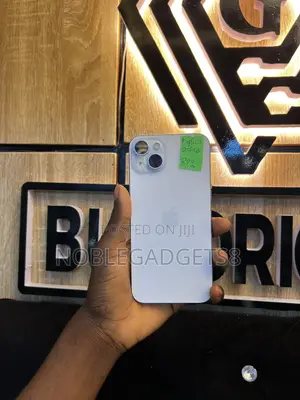 Apple iPhone 15 Plus 256GB Blue - Kai da aka yi amfani da shi daga UK