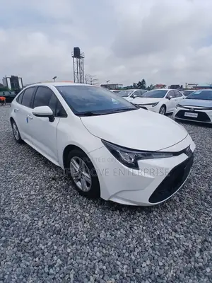 Toyota Corolla 2022 Fari