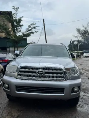 Toyota Sequoia 2010 Ja
