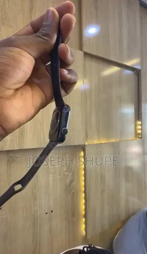 Apple Watch Series 7