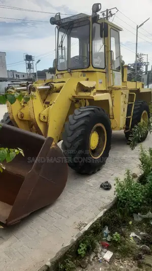 Heavy-Duty Zeppelin ZL 12B Payloader (CAT Partner)